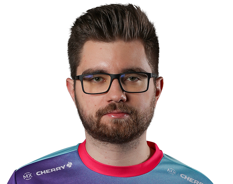 LUKAS  THOMA